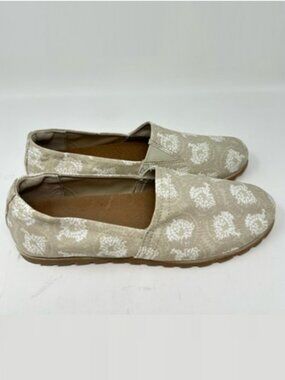 L.L.Bean Women's Lakewashed Canevas Slip-on Tidal Sand Spiral Dot Print